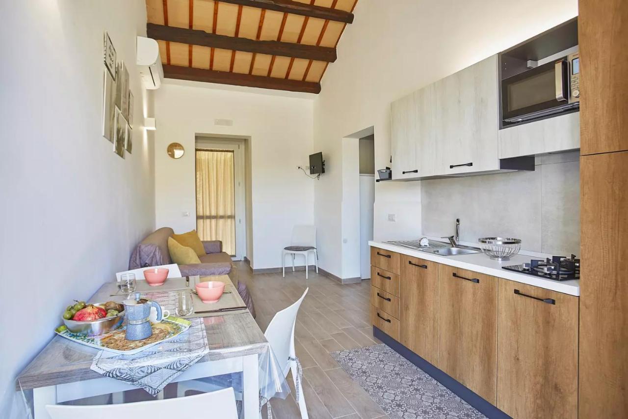 Casale Sammartano Apartments Ummari Ngoại thất bức ảnh