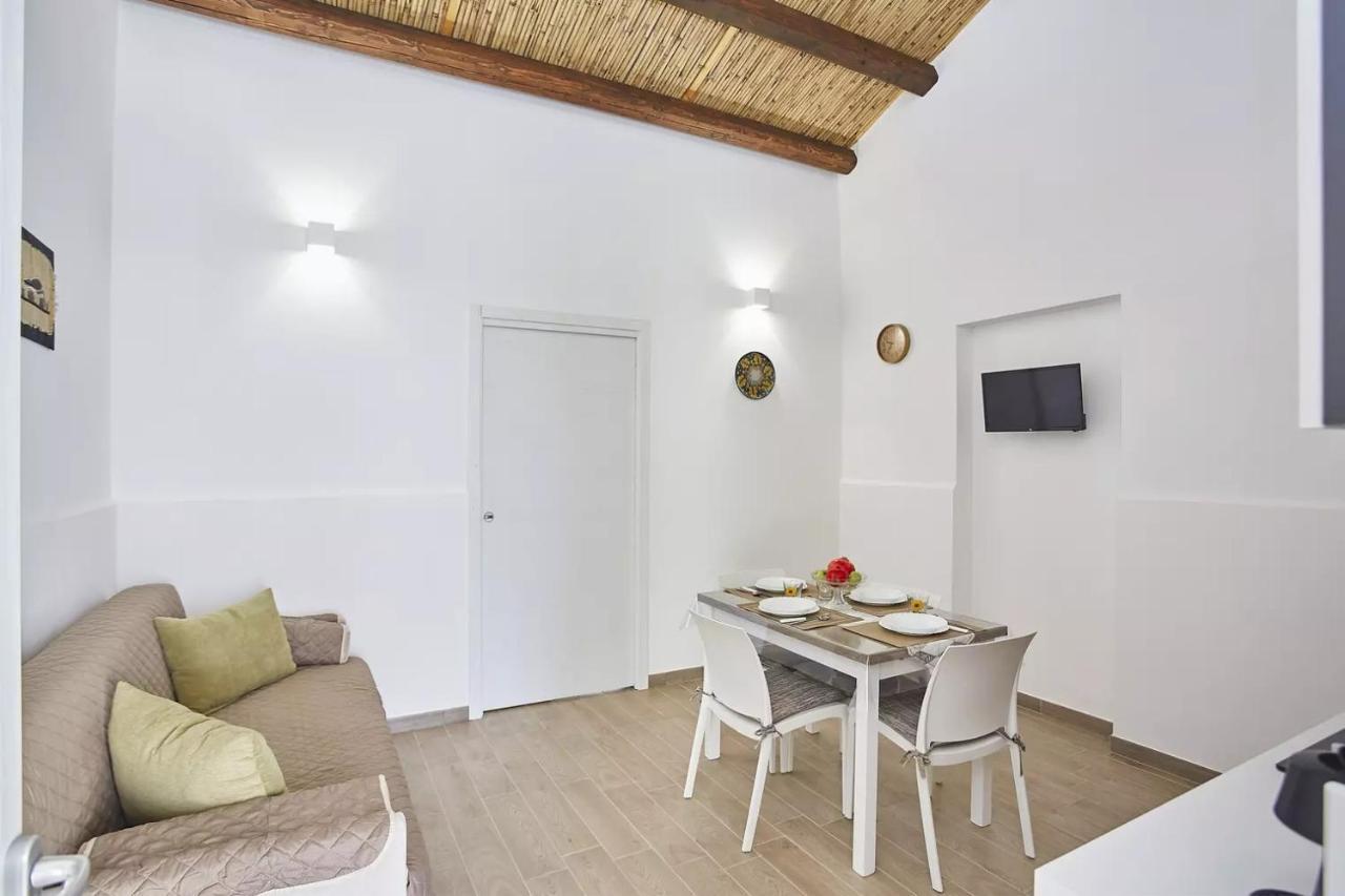Casale Sammartano Apartments Ummari Ngoại thất bức ảnh